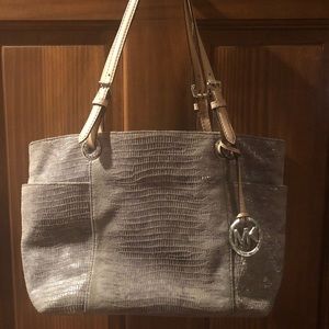 💥💥 Sale 💥💥 Michael Kors snakeskin faux Tote